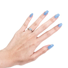 Load image into Gallery viewer, Romantic Heart Solitaire 3-Prong Martini 1 Carat Ring